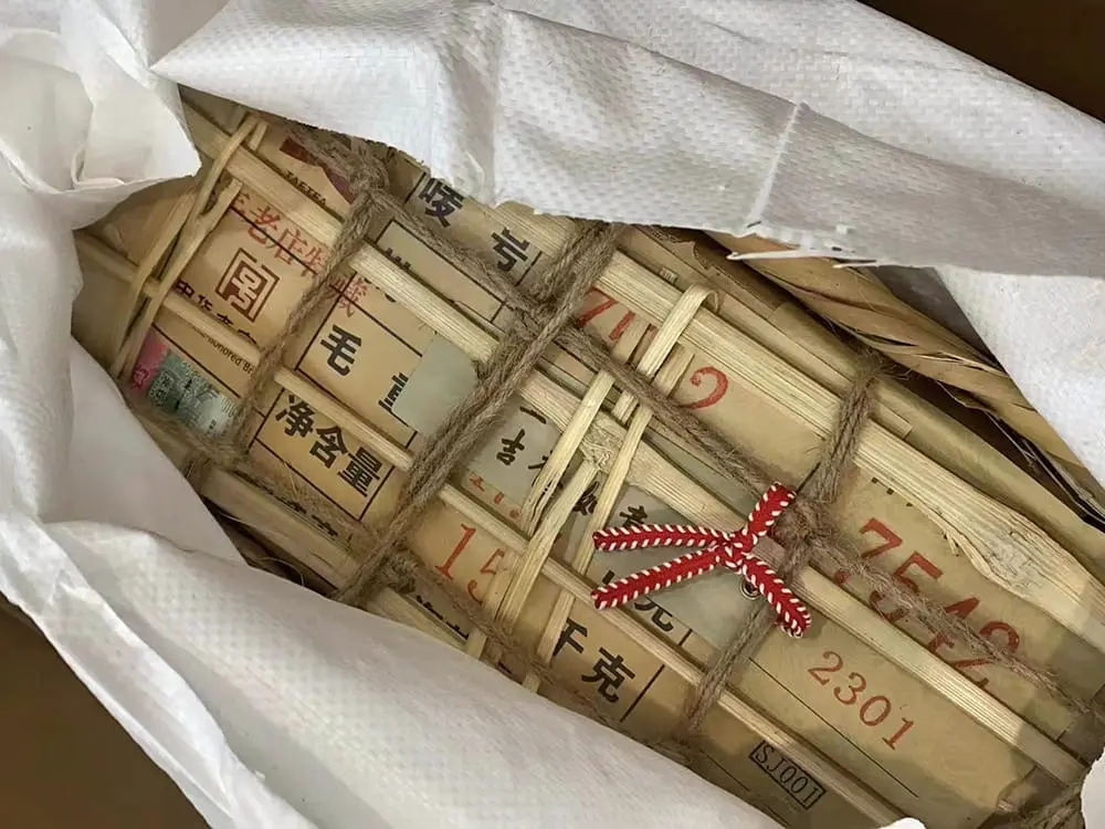 中山大益普洱茶回收多少钱？影响回收价格的关键因素与市场行情解析